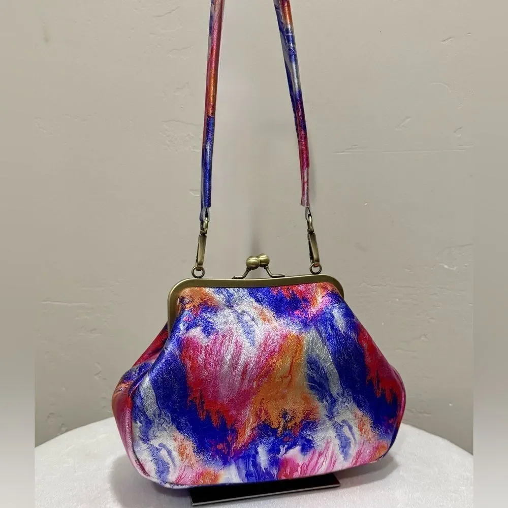 Iridescent Genuine Leather Handmade Vintage Style Kisslock Handbag, Crossbody